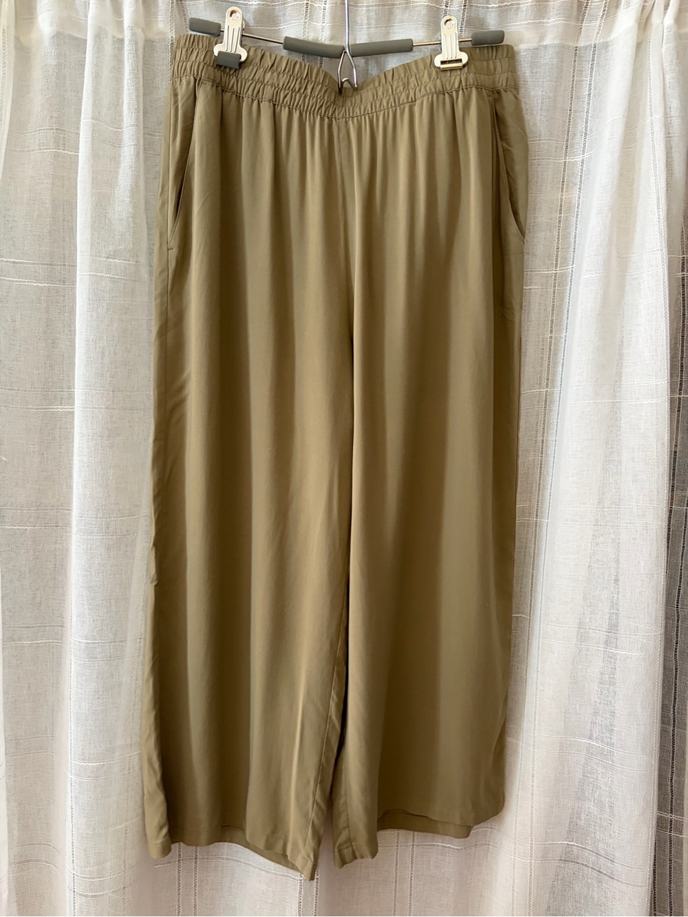 Wide Leg Light Fabric Elastic Waist Khaki Pants size 12